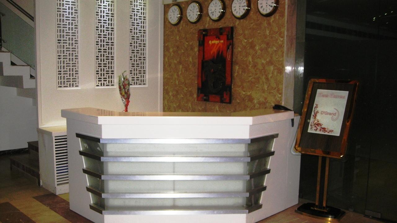 Hotel D'Grand Bareilly Eksteriør bilde